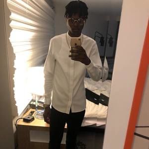 Meet your Posher, Sammy drew